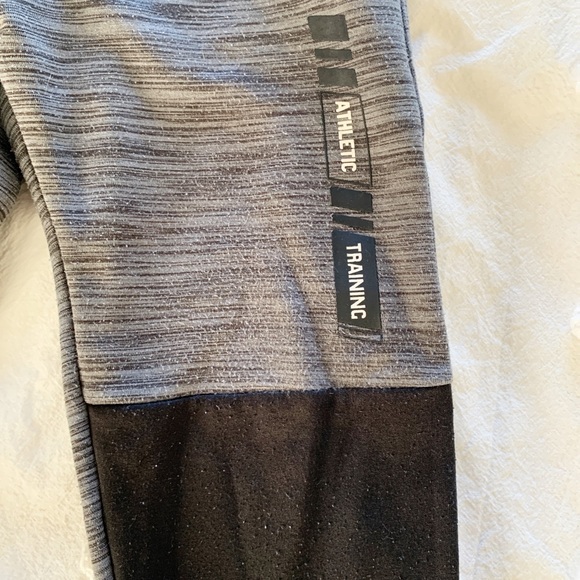 H&M Boys Track Suit - Picture 5 of 6